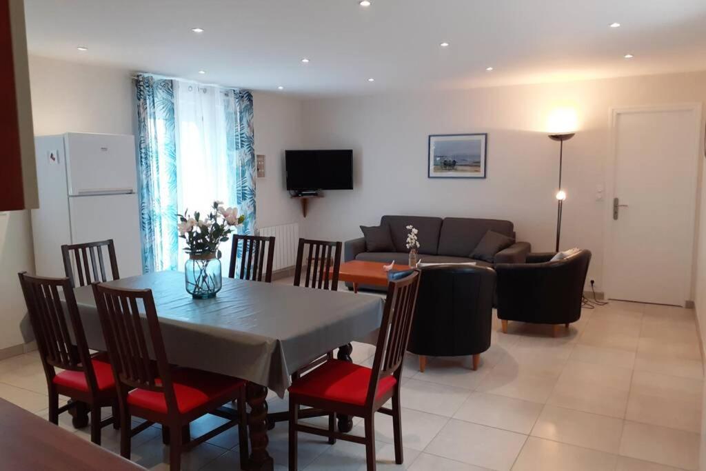 Appartement 4 Pers Dans Longere A 800M De La Plage Plouhinec  ภายนอก รูปภาพ